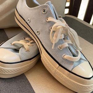 Converse All Star by Chuck Taylor shoes
